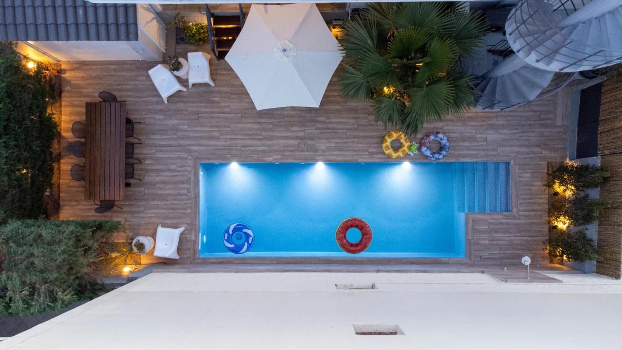 The Mansion - Kalamata Mediterranean Villas Bagian luar foto