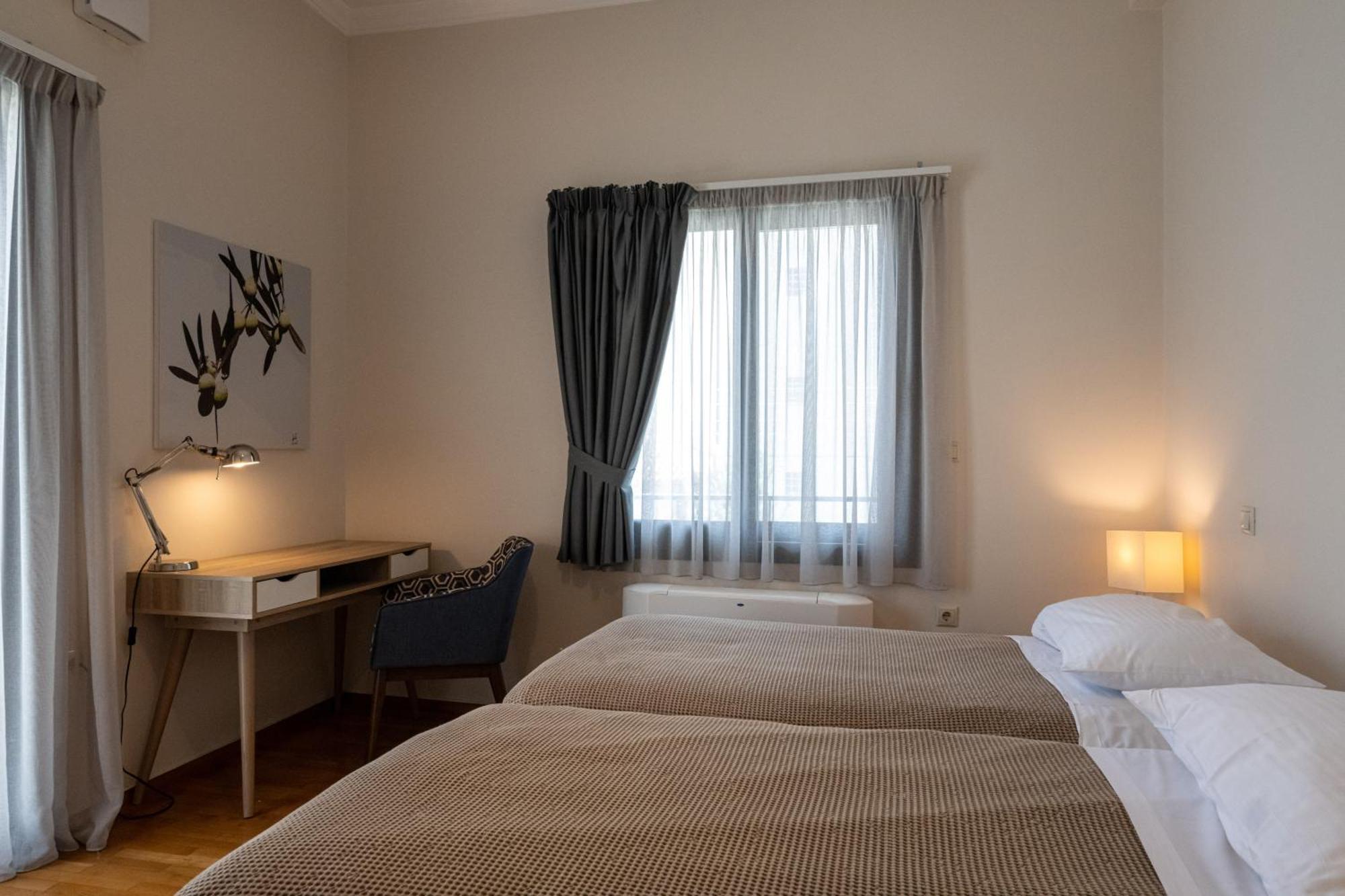 The Mansion - Kalamata Mediterranean Villas Bagian luar foto