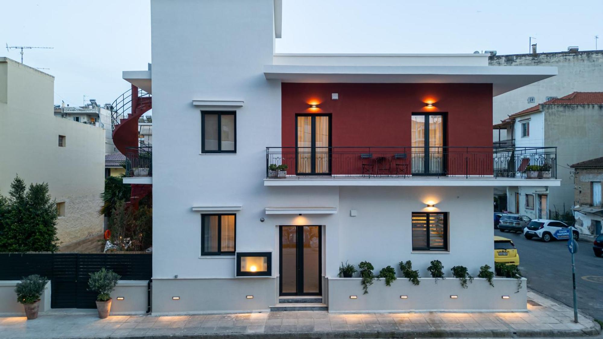 The Mansion - Kalamata Mediterranean Villas Bagian luar foto