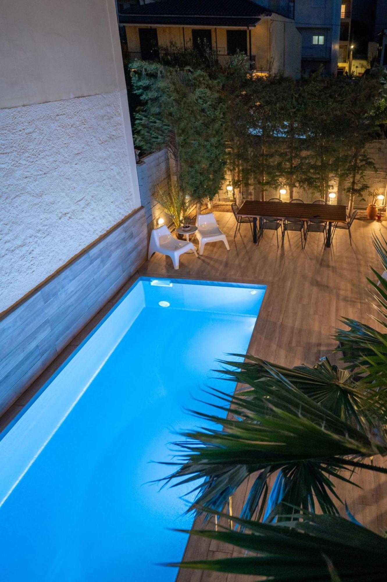 The Mansion - Kalamata Mediterranean Villas Bagian luar foto