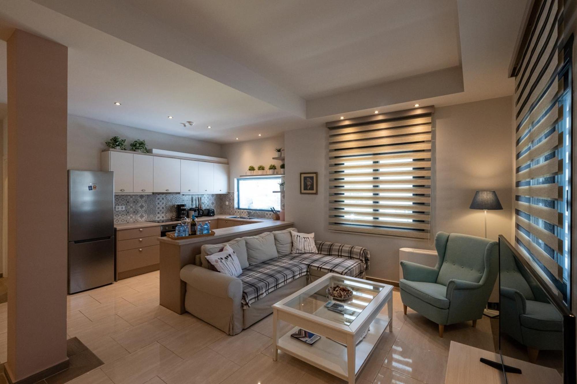 The Mansion - Kalamata Mediterranean Villas Bagian luar foto